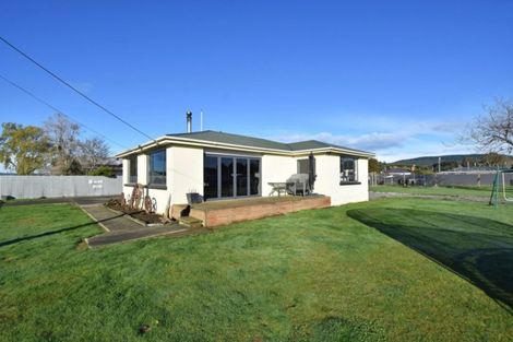 Photo of property in 33 Eton Street, Otautau, 9610