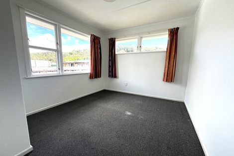 Photo of property in 249 Wellington Road, Wainuiomata, Lower Hutt, 5014