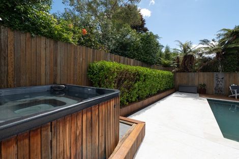 Photo of property in 200 Kawaha Point Road, Kawaha Point, Rotorua, 3010