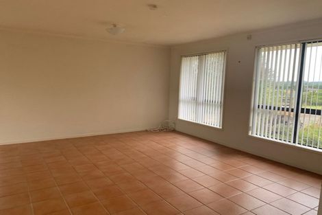 Photo of property in 103 Oraha Road, Kumeu, 0892