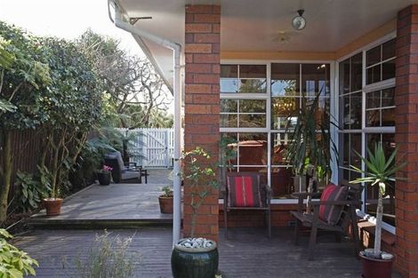 Photo of property in 6 Pasadena Place, Harewood, Christchurch, 8051