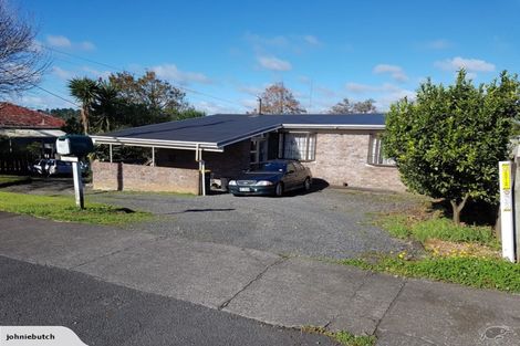 Photo of property in 351 Main Road, Huapai, Kumeu, 0810