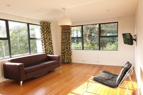 Photo of property in 17 Chaffey Crescent, Titahi Bay, Porirua, 5022