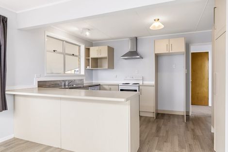 Photo of property in 86 Tamatea Road, Taupo, 3330