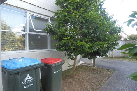 Photo of property in 1/2 Prebble Place, Mission Bay, Auckland, 1071