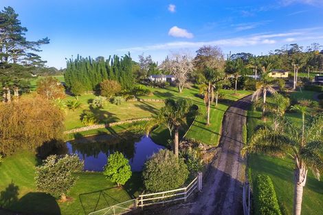 Photo of property in 211 Foster Road, Waimauku, Kumeu, 0891