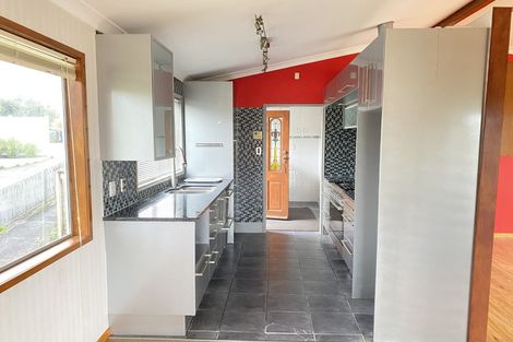 Photo of property in 189 Rangatira Road, Beach Haven, Auckland, 0626