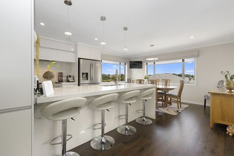 Photo of property in 9 Westview Place, Western Heights, Hamilton, 3200