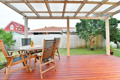 Photo of property in 3/252 Hibiscus Coast Highway, Orewa, 0931
