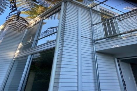 Photo of property in 6 Glentui Grove, Khandallah, Wellington, 6035