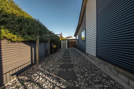 Photo of property in 3b Donegal Street, Cromwell, 9310