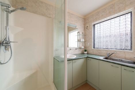 Photo of property in 122b Yaldhurst Road, Sockburn, Christchurch, 8042