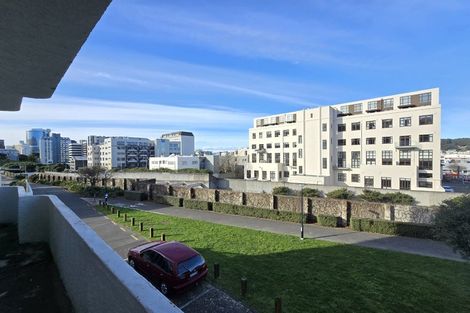 Photo of property in San Marino Apartments, 5/4 Oak Park Avenue, Te Aro, Wellington, 6011