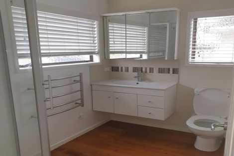 Photo of property in 32 Kaiwaka Road, Waiuku, 2123