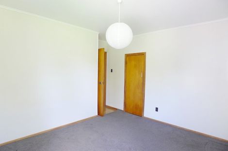 Photo of property in 42 Kervil Avenue, Te Atatu Peninsula, Auckland, 0610