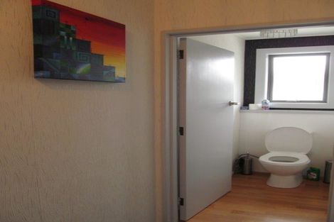 Photo of property in 17 Campbell Street, Alexandra, 9320