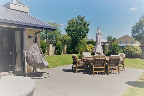 Photo of property in 1 Hawthorn Mews, Rangiora, 7400