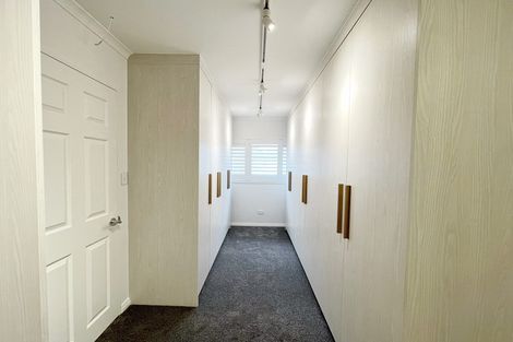 Photo of property in 3 Ballintra Close, Pinehill, Auckland, 0632