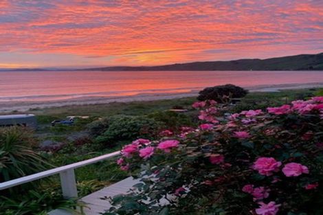 Photo of property in 53 Makorori Beach Road, Makorori, Gisborne, 4073