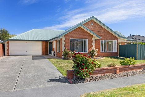 Photo of property in 68 Kotuku Crescent, Woolston, Christchurch, 8023
