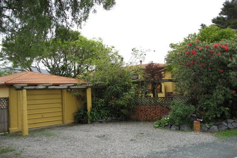 Photo of property in 1 Grace Street, Monaco, Nelson, 7011