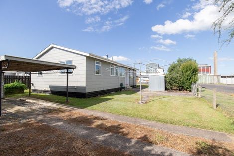 Photo of property in 14 Ponui Avenue, Kerepehi, Paeroa, 3671