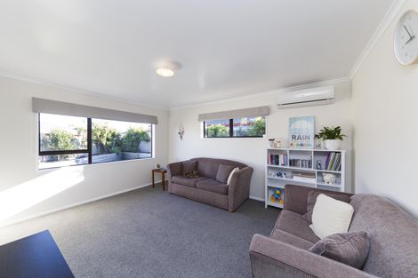 Photo of property in 5 Colorado Crescent, Milson, Palmerston North, 4414