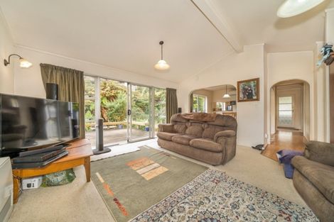 Photo of property in 15 Forest Road, Pinehaven, Upper Hutt, 5019