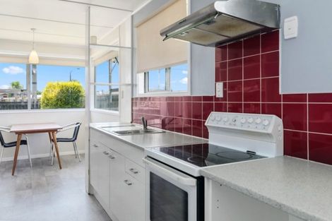 Photo of property in 22 Fenruss Street, Fairy Springs, Rotorua, 3015