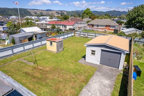 Photo of property in 27 Rimutaka Street, Trentham, Upper Hutt, 5018