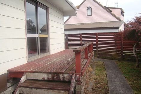 Photo of property in 19a Crescent Court, Melville, Hamilton, 3206