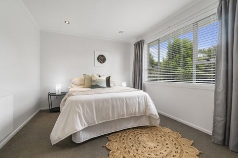 Photo of property in 3 Harding Avenue, Te Atatu South, Auckland, 0610