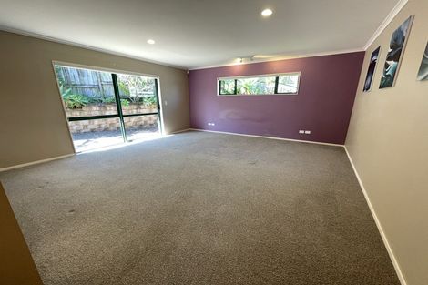 Photo of property in 26 Ballymore Drive, Pinehill, Auckland, 0632