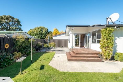 Photo of property in 6 Clare Place, Cromwell, 9310