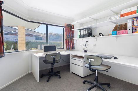Photo of property in 42 Campion Road, Waikanae Beach, Waikanae, 5036