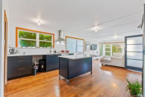 Photo of property in 179 Rathgar Road, Henderson, Auckland, 0610