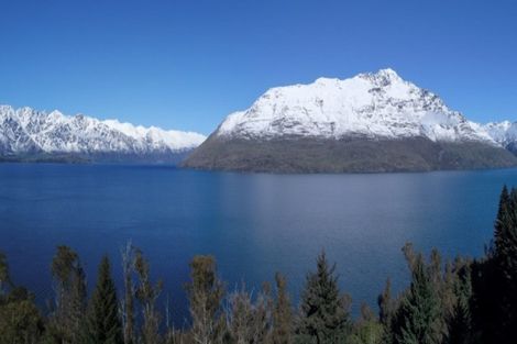 Photo of property in 11 Crystal Lane, Fernhill, Queenstown, 9300