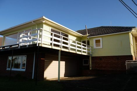 Photo of property in 107 Norwood Road, Bayswater, Auckland, 0622