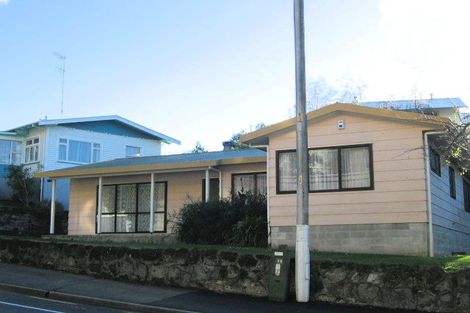 Photo of property in 57 Shakespeare Road, Bluff Hill, Napier, 4110