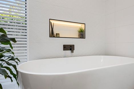 Photo of property in 69a Wai-iti Terrace, Bryndwr, Christchurch, 8052