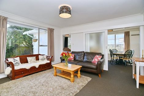 Photo of property in 2/106a Barrington Street, Somerfield, Christchurch, 8024