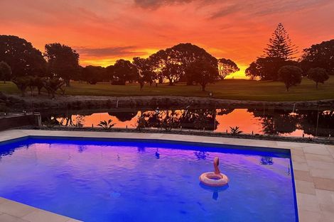 Photo of property in 49b Links Drive, Waiwhakaiho, New Plymouth, 4312