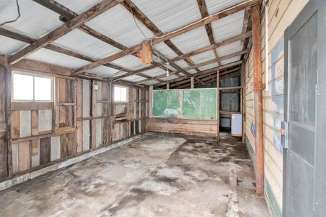 Photo of property in 76 South Road, Manaia, 4612