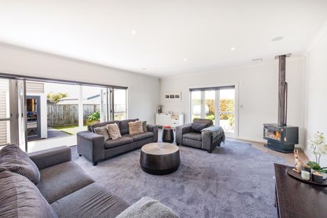 Photo of property in 31 Milverton Avenue, Hokowhitu, Palmerston North, 4410