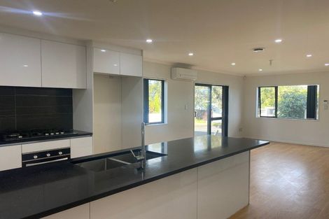 Photo of property in 1 Kendall Court, Wattle Downs, Auckland, 2103