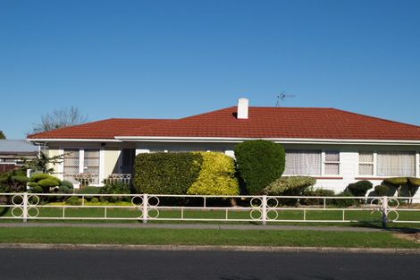 Photo of property in 140 Buckland Road, Mangere East, Auckland, 2024