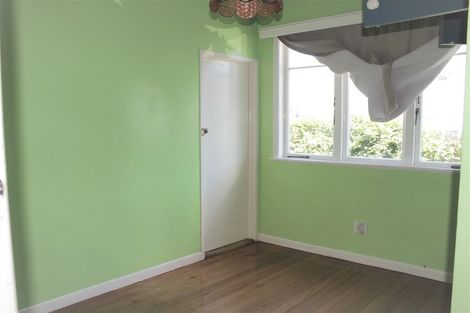 Photo of property in 5 Maxwell Avenue, Papatoetoe, Auckland, 2025