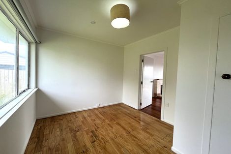 Photo of property in 1/59 Birkdale Road, Birkdale, Auckland, 0626