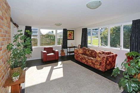 Photo of property in 31 Victoria Avenue, Waiuku, 2123