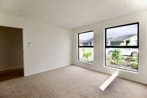 Photo of property in 8 Croatia Avenue, Huapai, Kumeu, 0810